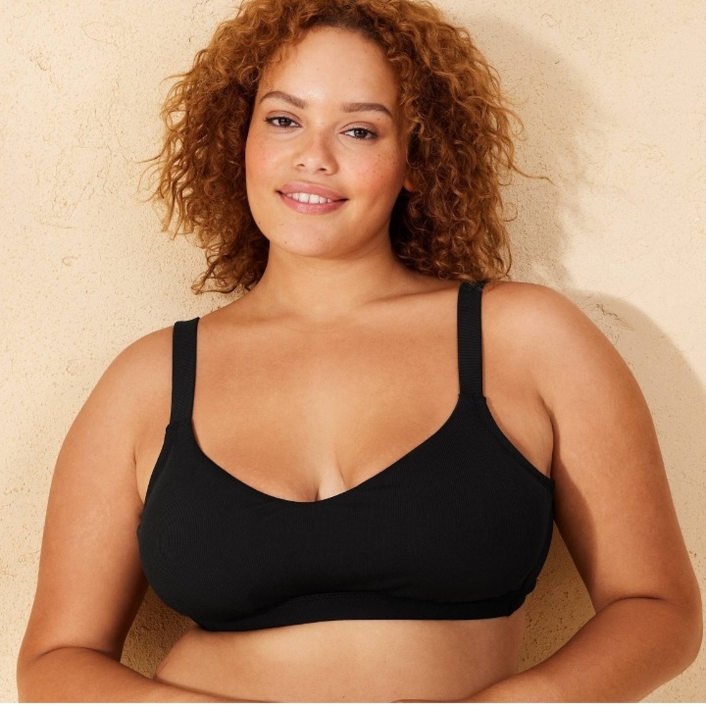 Black ribbed bralette swim top